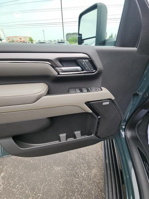 new 2025 Chevrolet Silverado 2500 car