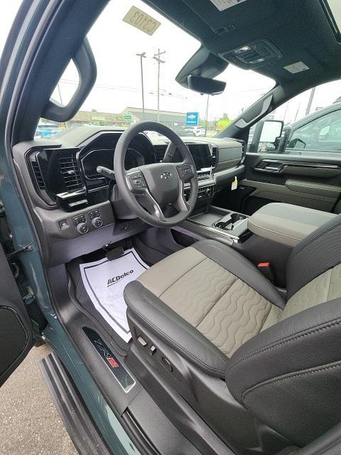 new 2025 Chevrolet Silverado 2500 car
