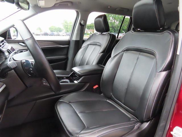 used 2022 Jeep Grand Cherokee L car, priced at $33,189