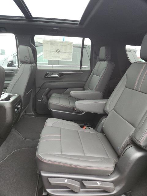 new 2025 Chevrolet Suburban car
