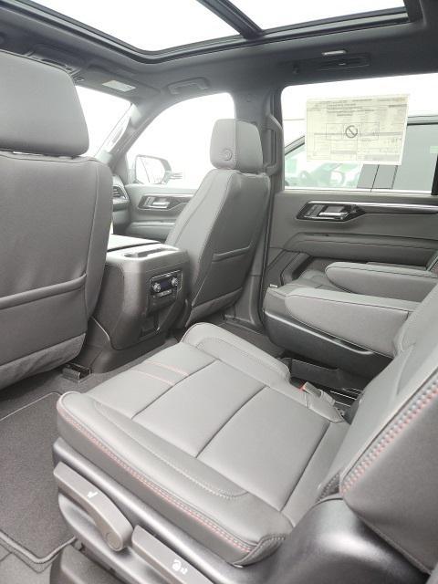 new 2025 Chevrolet Suburban car