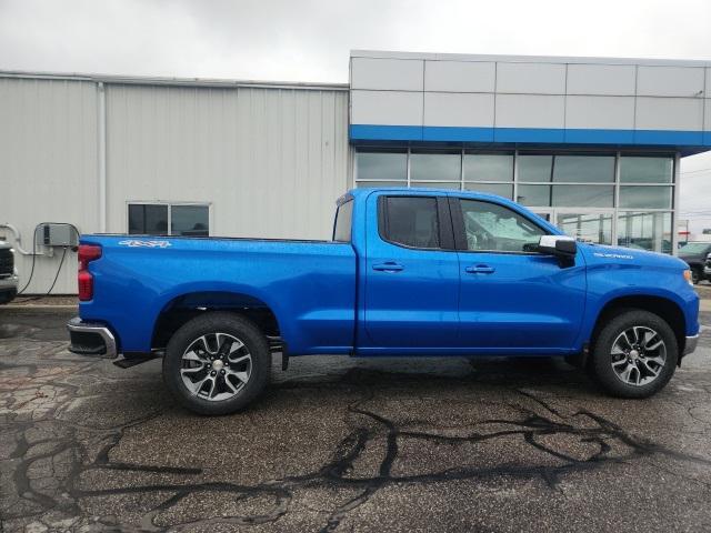 new 2025 Chevrolet Silverado 1500 car, priced at $42,037