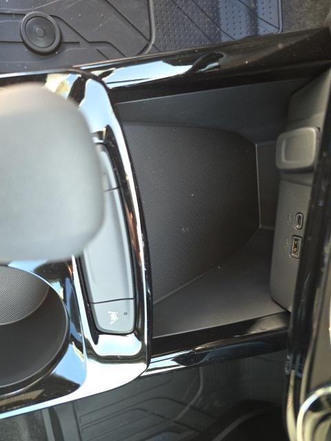 new 2025 Chevrolet Trax car, priced at $25,434