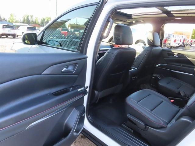 used 2025 Chevrolet Traverse car, priced at $51,000