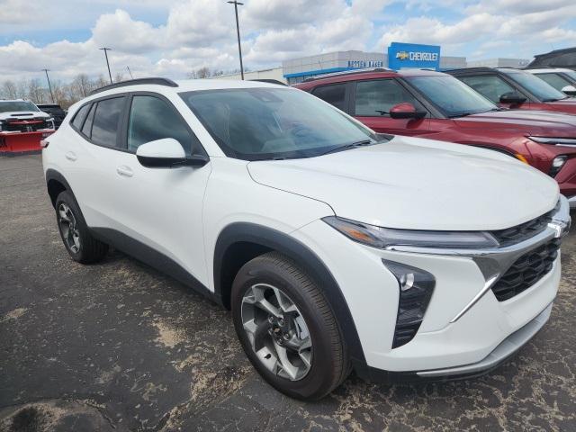 new 2025 Chevrolet Trax car