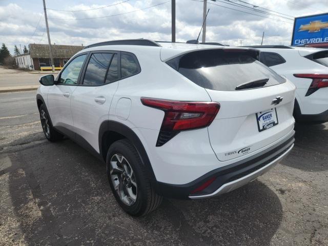 new 2025 Chevrolet Trax car