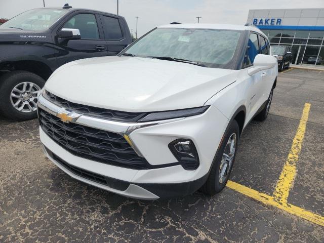 new 2025 Chevrolet Blazer car, priced at $37,589