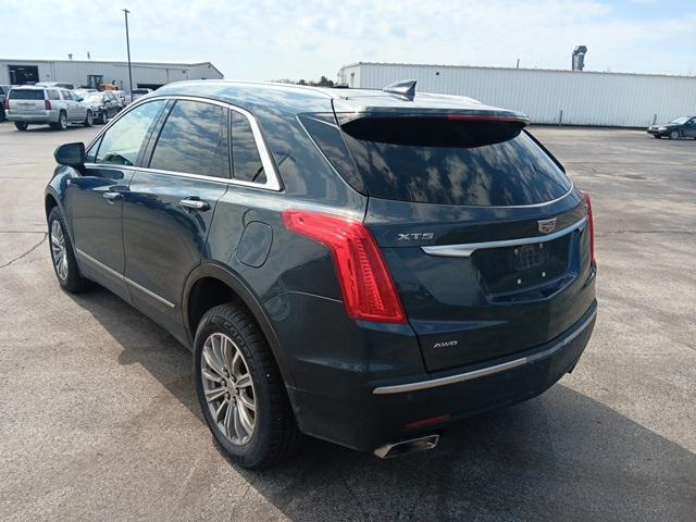 used 2019 Cadillac XT5 car, priced at $17,500