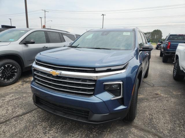 new 2025 Chevrolet Traverse car