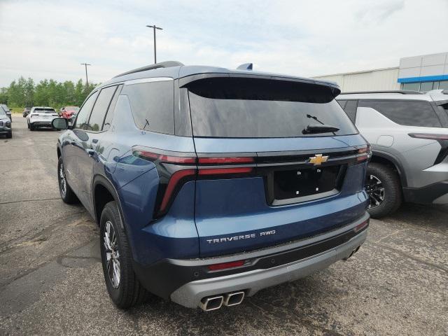 new 2025 Chevrolet Traverse car