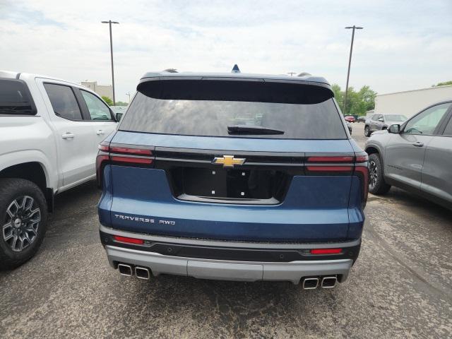 new 2025 Chevrolet Traverse car