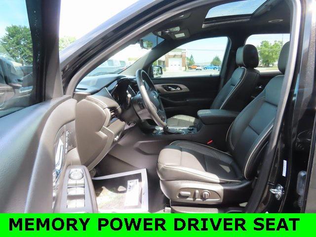 used 2023 Chevrolet Traverse car, priced at $40,500