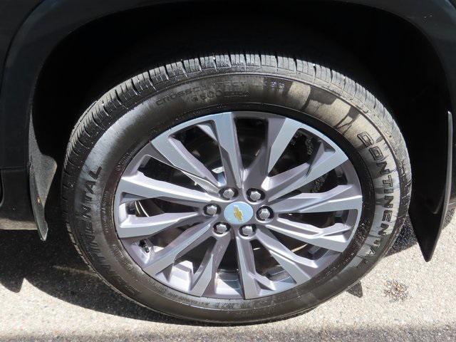 used 2023 Chevrolet Traverse car, priced at $40,500