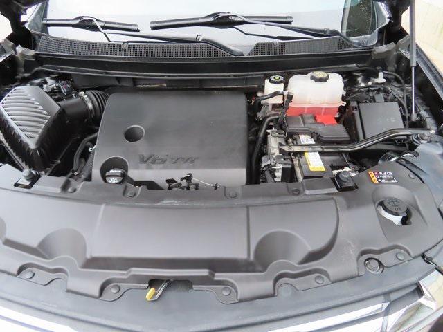 used 2023 Chevrolet Traverse car, priced at $30,175