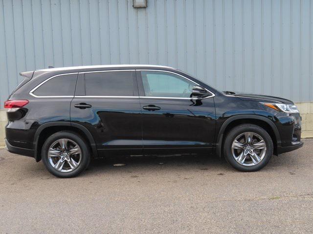 used 2019 Toyota Highlander car, priced at $30,400