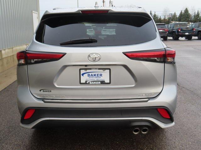 used 2023 Toyota Highlander car, priced at $41,900