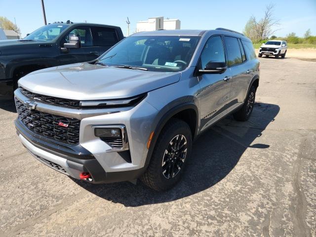 new 2025 Chevrolet Traverse car