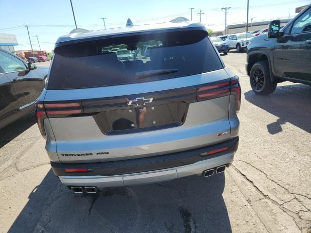 new 2025 Chevrolet Traverse car