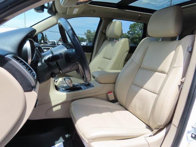 used 2021 Jeep Grand Cherokee car, priced at $27,989