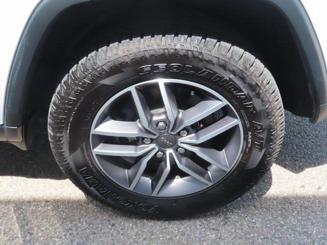 used 2021 Jeep Grand Cherokee car, priced at $27,989
