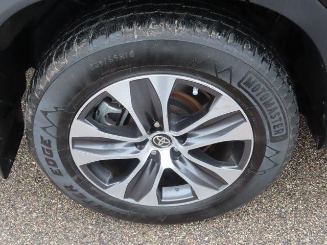 used 2021 Toyota Highlander car, priced at $35,500