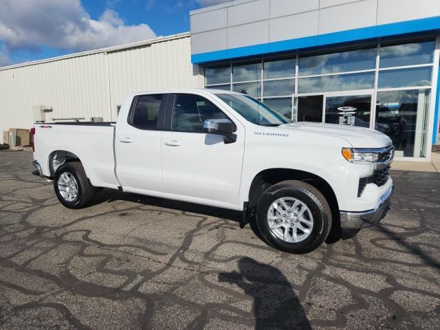 new 2025 Chevrolet Silverado 1500 car, priced at $43,144