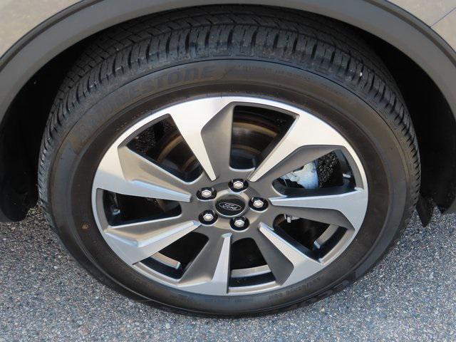 used 2023 Ford Escape car, priced at $26,700