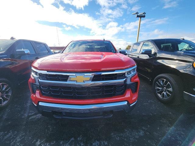 new 2025 Chevrolet Silverado 1500 car, priced at $42,144