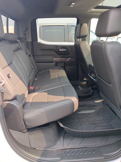used 2022 Chevrolet Silverado 1500 car, priced at $35,900