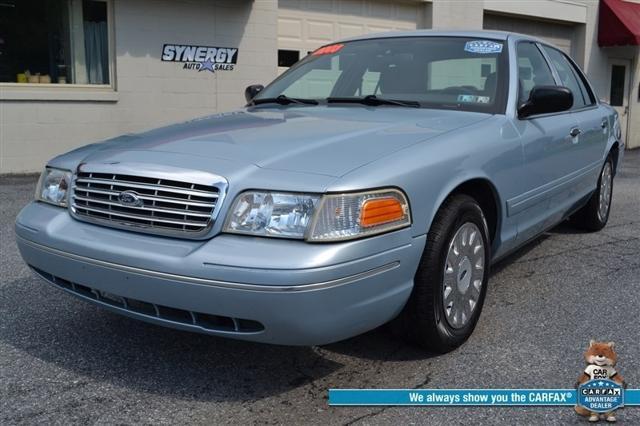 used 2003 Ford Crown Victoria car, priced at $7,999