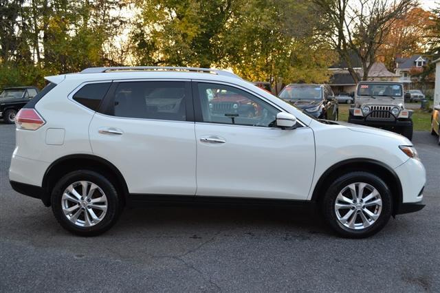 used 2016 Nissan Rogue car, priced at $12,499