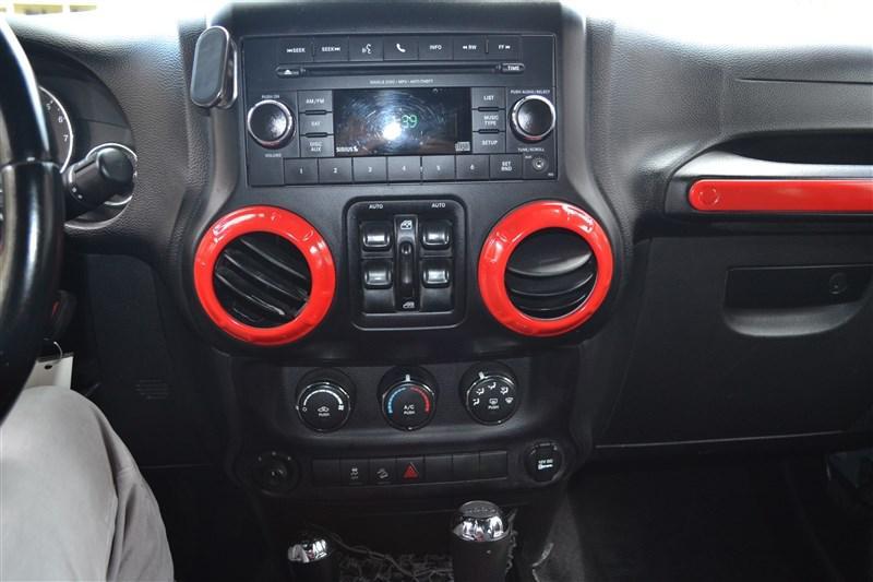 used 2014 Jeep Wrangler Unlimited car, priced at $17,999