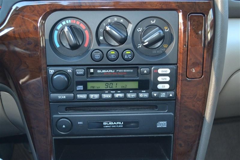 used 2001 Subaru Outback car, priced at $9,999