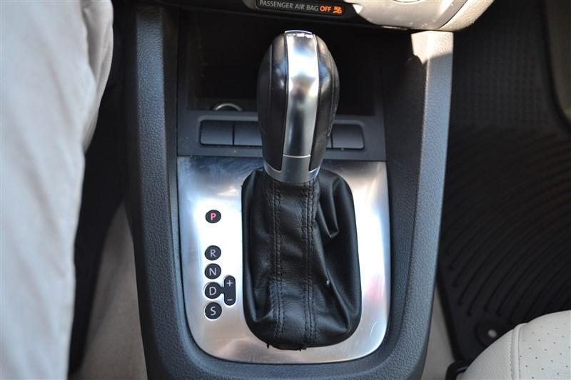 used 2013 Volkswagen Jetta car, priced at $9,999