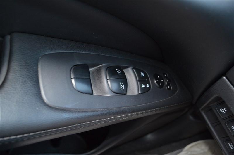 used 2014 Nissan Pathfinder car, priced at $9,499