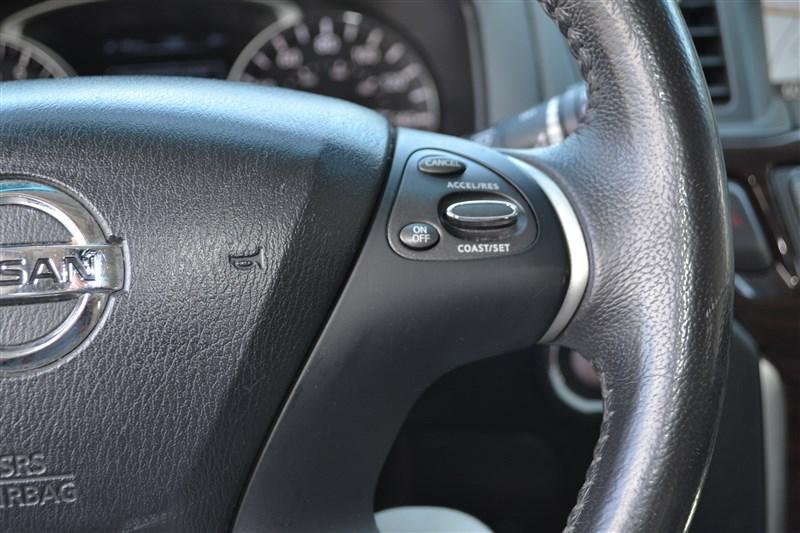 used 2014 Nissan Pathfinder car, priced at $9,499