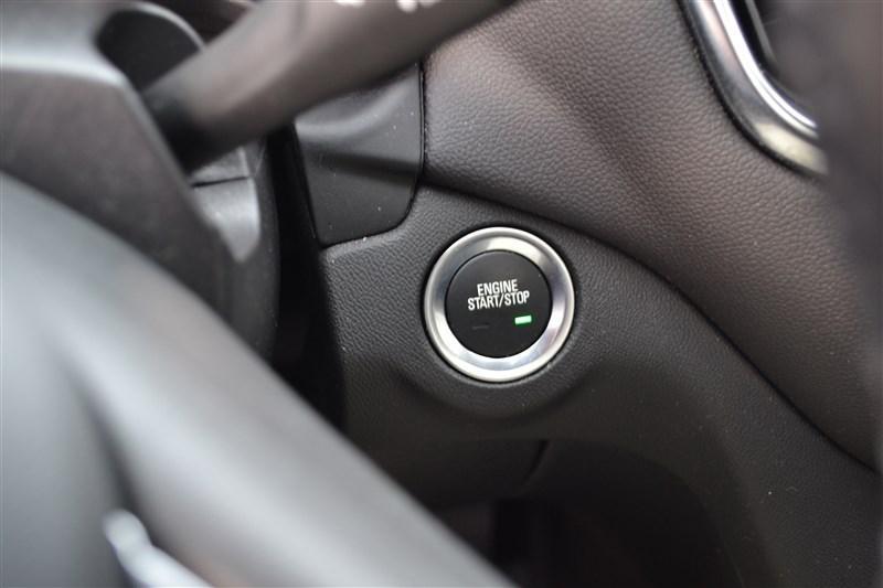 used 2024 Chevrolet Equinox car, priced at $21,999