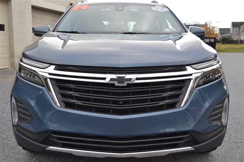 used 2024 Chevrolet Equinox car, priced at $21,999