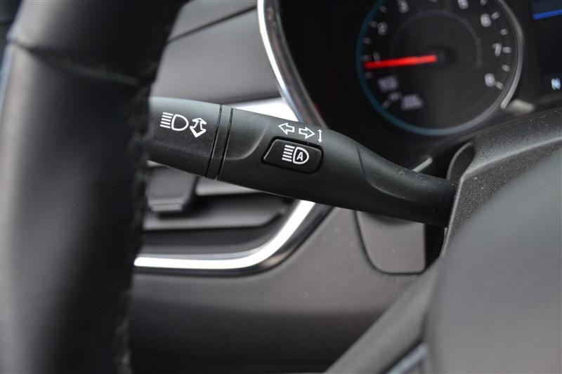 used 2024 Chevrolet Equinox car, priced at $21,999