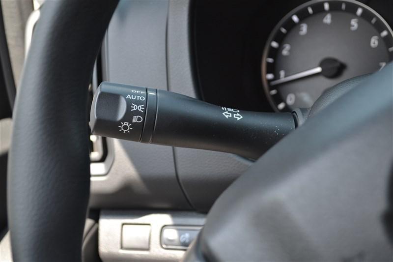 used 2025 Nissan Frontier car, priced at $29,999