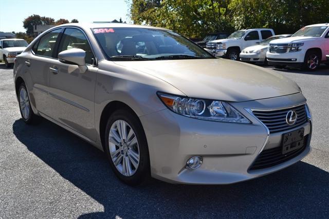 used 2014 Lexus ES 350 car, priced at $19,999