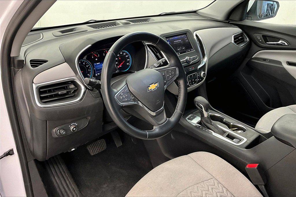 used 2024 Chevrolet Equinox car, priced at $25,990