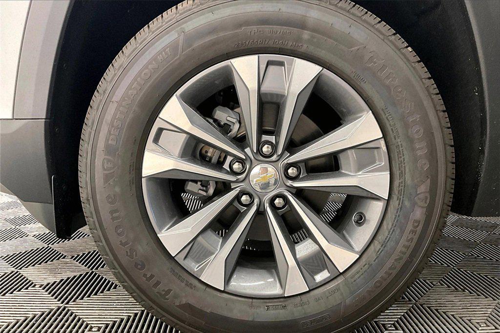 new 2026 Chevrolet Equinox car, priced at $29,895