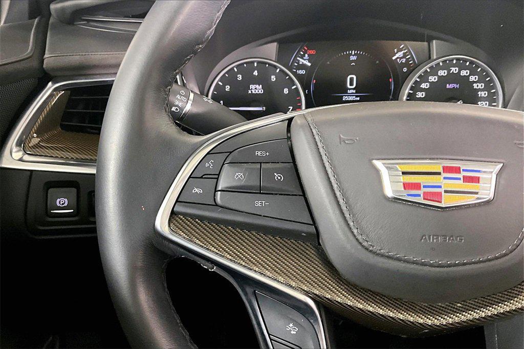 used 2018 Cadillac XT5 car, priced at $25,995