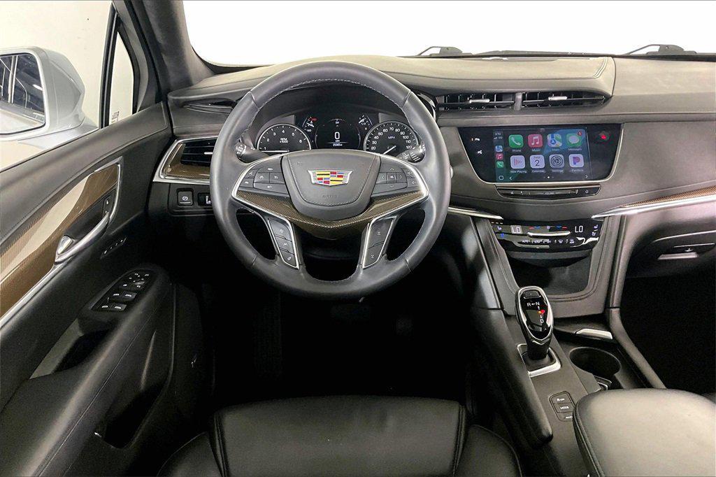used 2018 Cadillac XT5 car, priced at $25,995