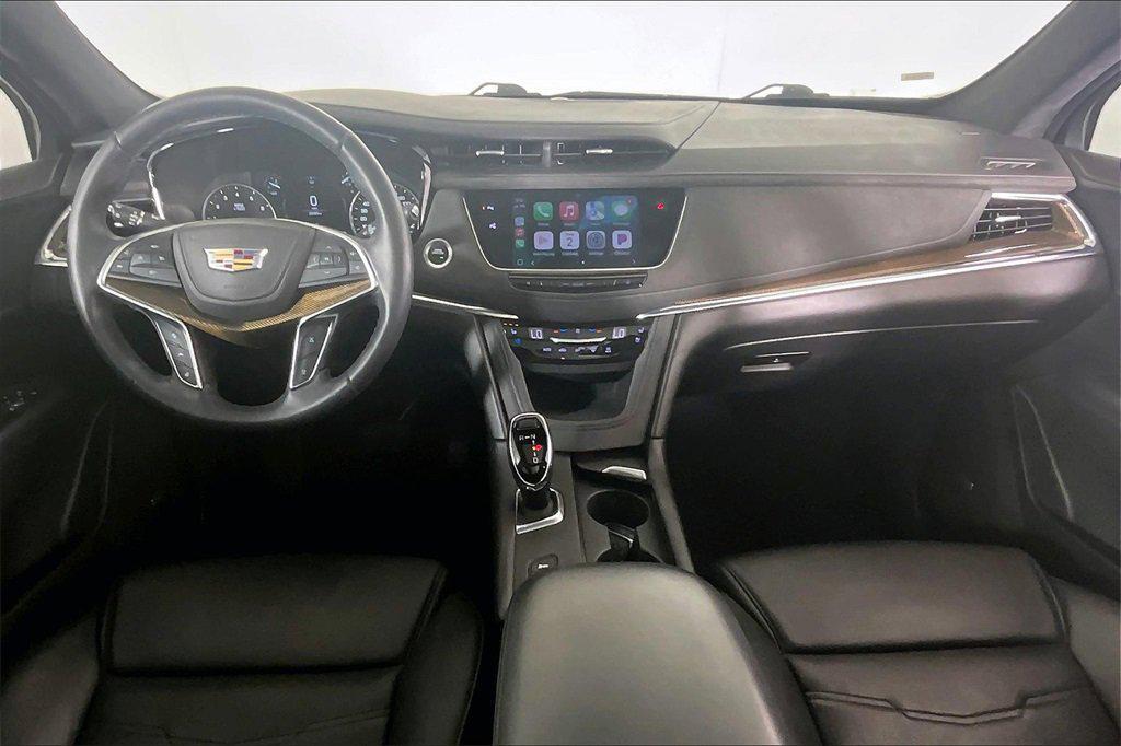 used 2018 Cadillac XT5 car, priced at $25,995