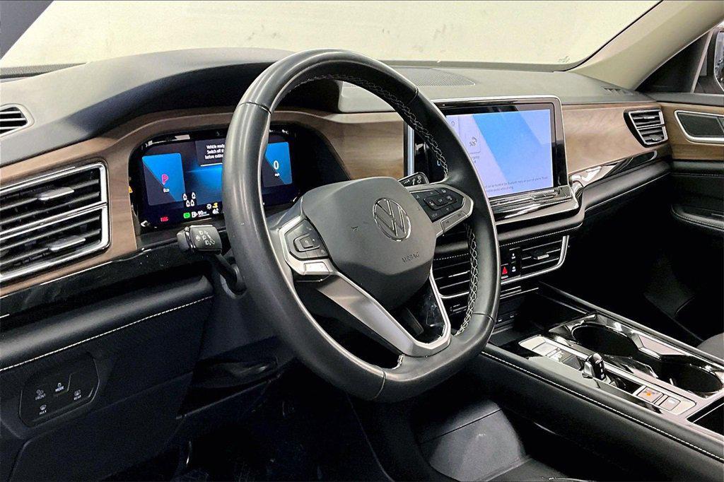 used 2024 Volkswagen Atlas car, priced at $31,990