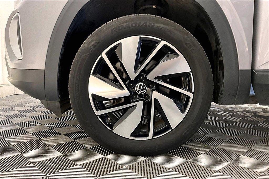 used 2024 Volkswagen Atlas car, priced at $31,990