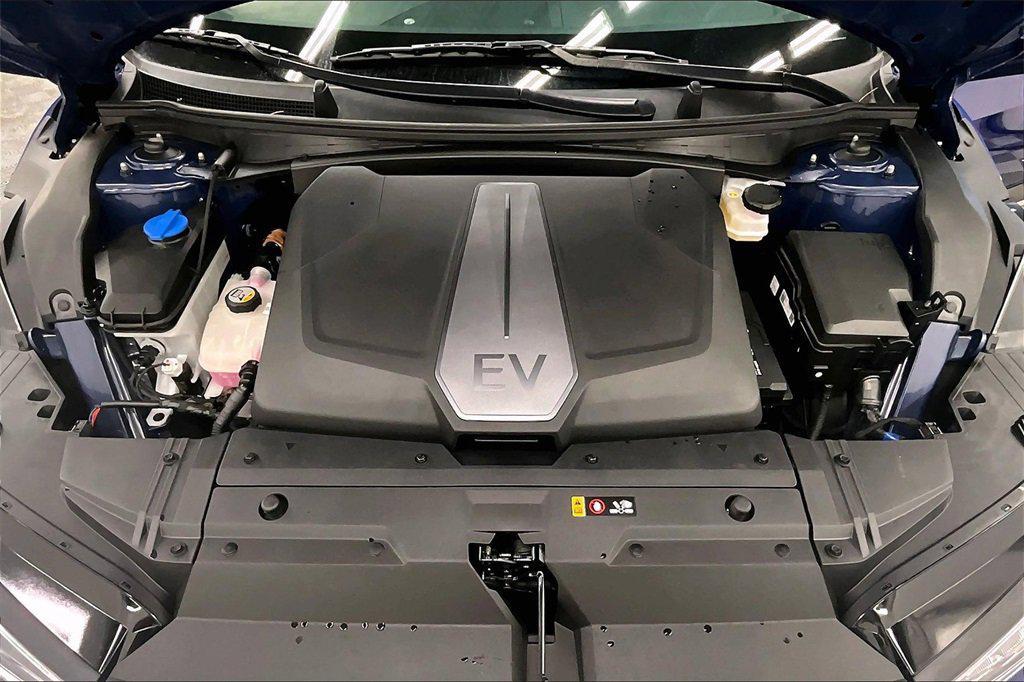 used 2022 Kia EV6 car, priced at $26,995