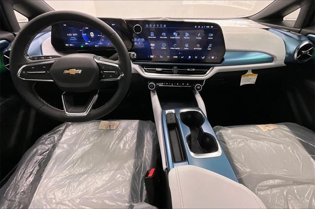 new 2024 Chevrolet Equinox EV car